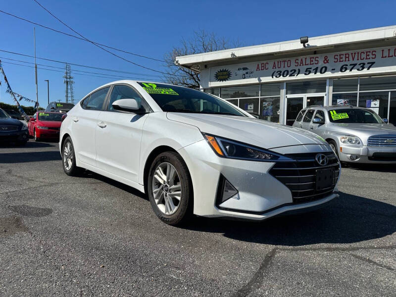 Used 2019 Hyundai Elantra SEL with VIN 5NPD84LF5KH426340 for sale in New Castle, DE