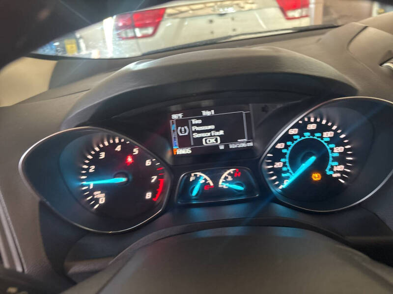 2015 Ford Escape SE