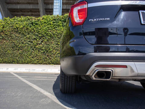 2017 Ford Explorer Platinum
