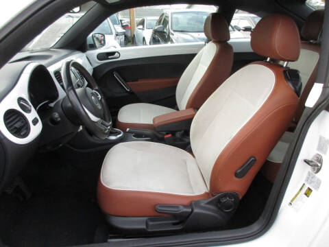 2015 Volkswagen Beetle 1.8T Classic PZEV