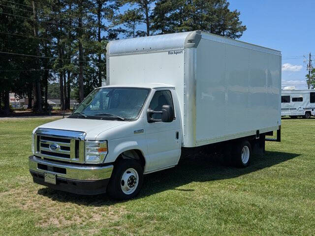2023 Ford E-Series