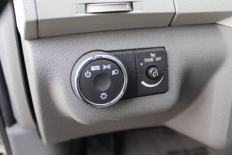 2012 Chevrolet Traverse LS