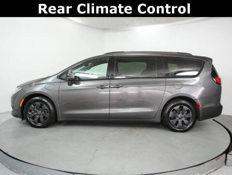 2019 Chrysler Pacifica Hybrid Limited