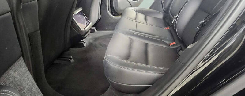 2023 Tesla Model S Plaid