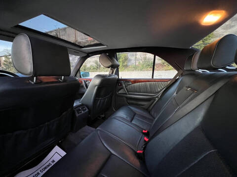 1998 Mercedes-Benz E-Class E 320