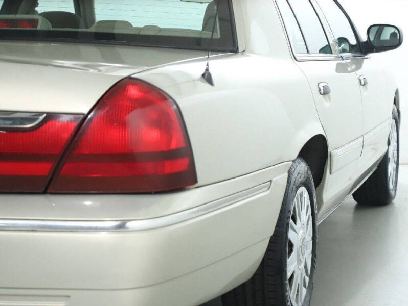 2005 Mercury Grand Marquis GS