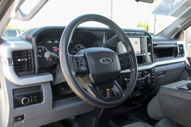 2024 Ford F-350 Super Duty XLT