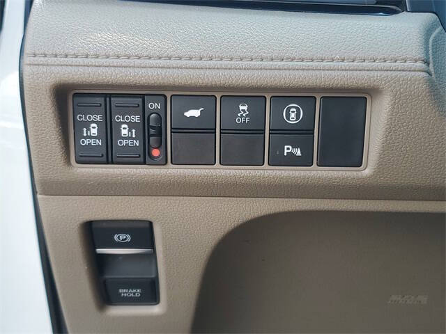 2021 Honda Odyssey Elite