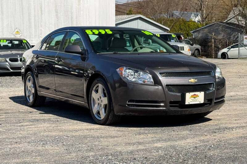 2010 Chevrolet Malibu 2LT's photo