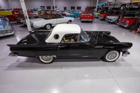 1957 Ford Thunderbird