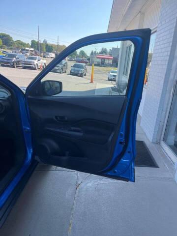 2023 Nissan Kicks S