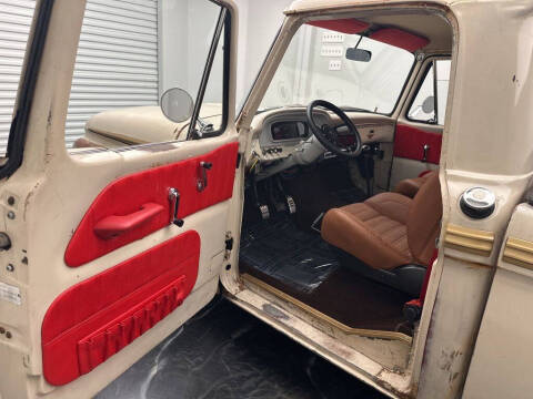 1965 Ford F-100