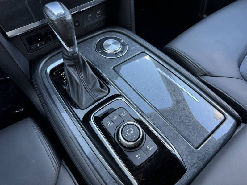 2021 Nissan Armada SV