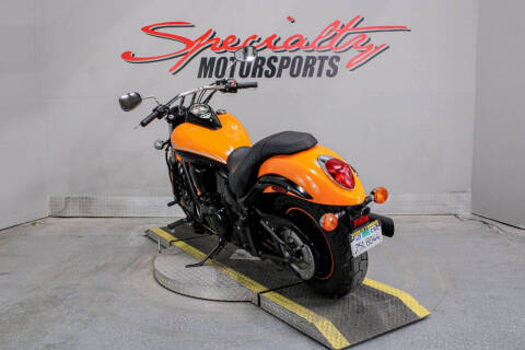 2021 Kawasaki Vulcan 900 Custom