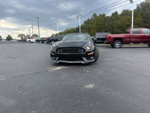 2017 Ford Mustang V6