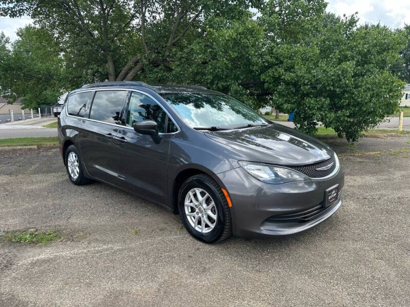 2020 Chrysler Voyager LXi