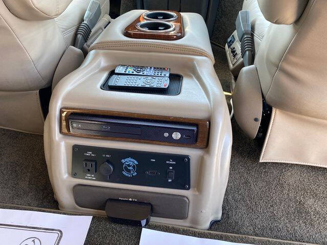 2023 Chevrolet Express 2500