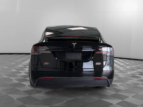 2022 Tesla Model X Plaid