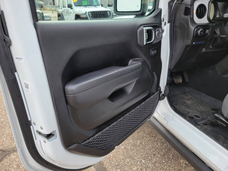 2025 Jeep Wrangler Willys 4xe