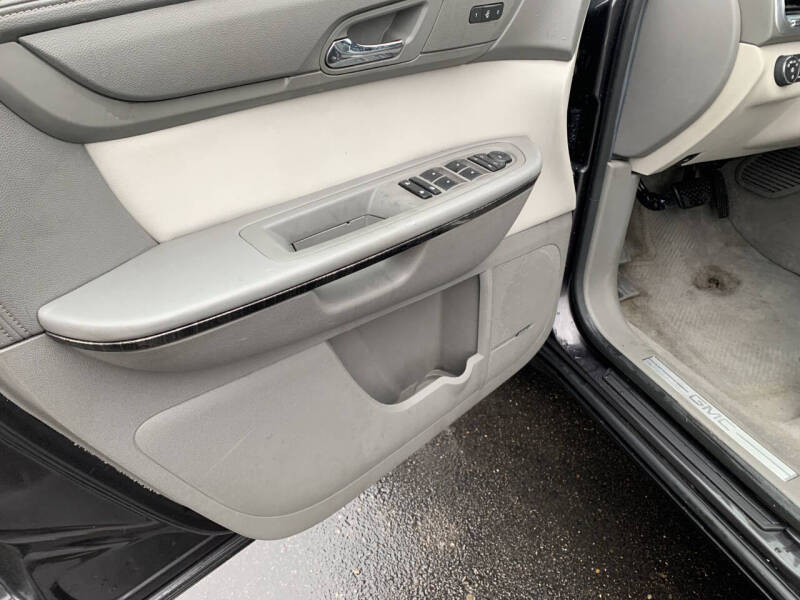 2016 GMC Acadia SLT-2