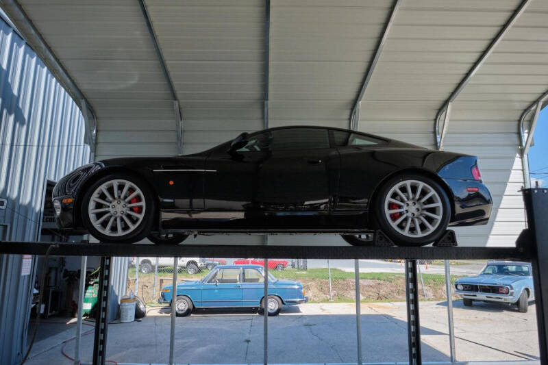 2003 Aston Martin V12 Vanquish