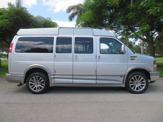 2019 GMC Savana 2500