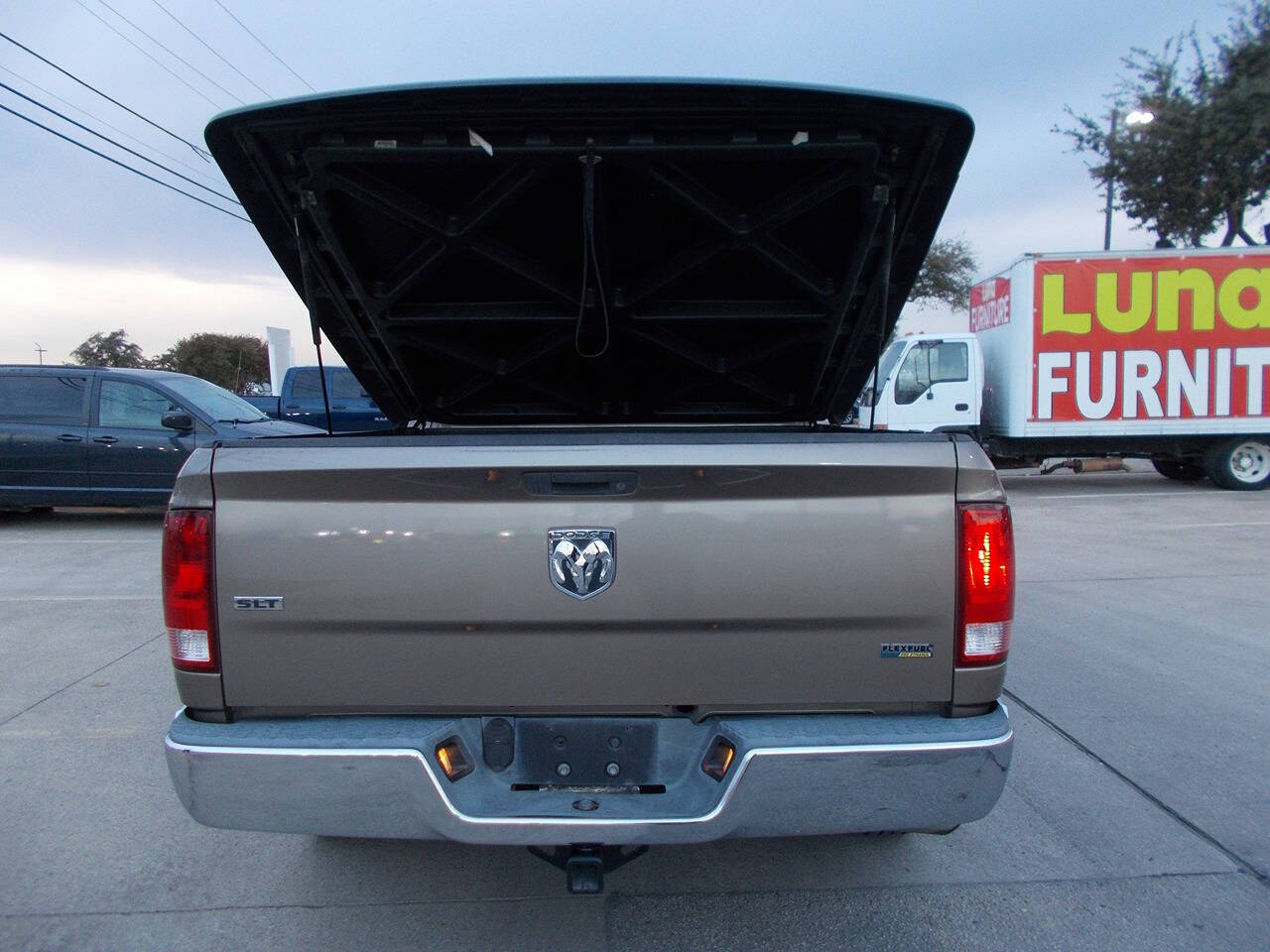 2009 Dodge Ram 1500 for sale at Chachan Auto Sales in Dallas, TX