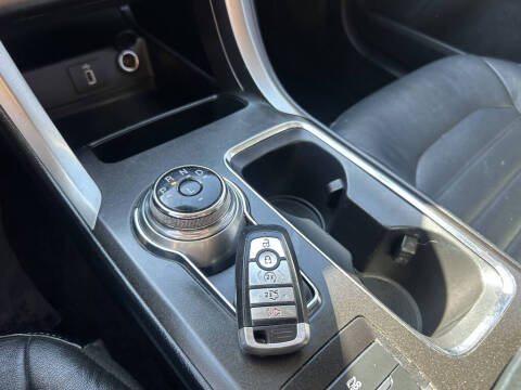 2017 Ford Fusion Hybrid SE