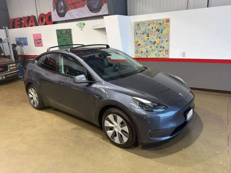 2023 Tesla Model Y Long Range