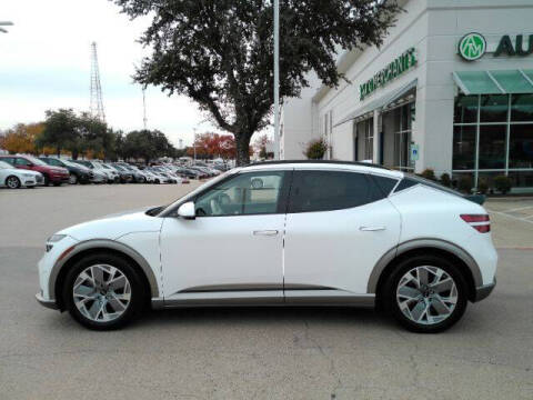 2024 Genesis GV60 Standard