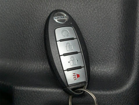 2019 Nissan Kicks SR