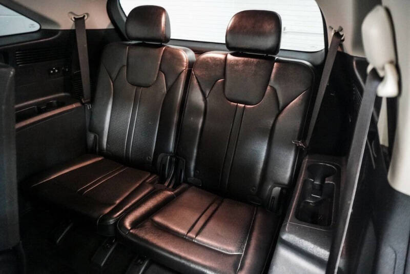 2022 Kia Sorento X-Line S