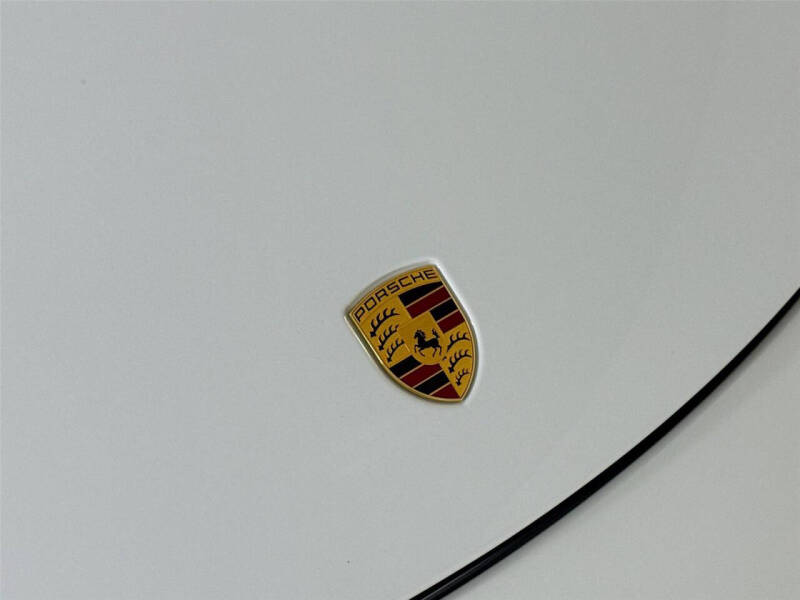 2023 Porsche 718 Cayman GTS 4.0