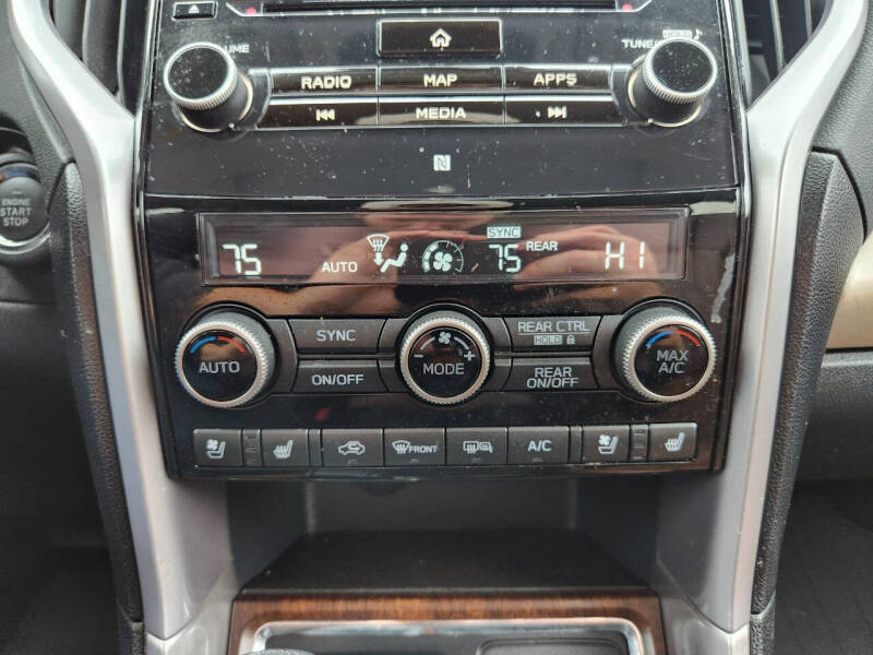 2022 Subaru Ascent Touring