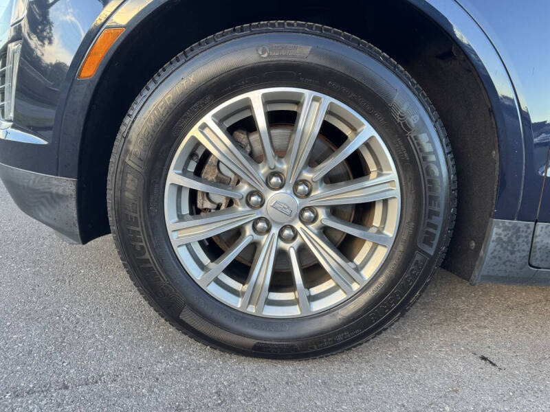 2017 Cadillac XT5 Luxury