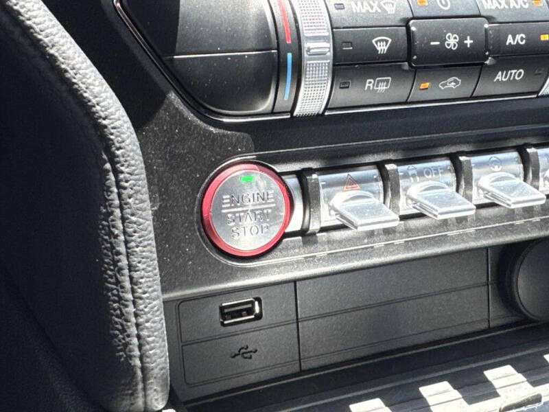 2023 Ford Mustang EcoBoost