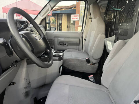 2010 Ford E-Series E-250