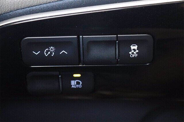 2017 Toyota Prius One