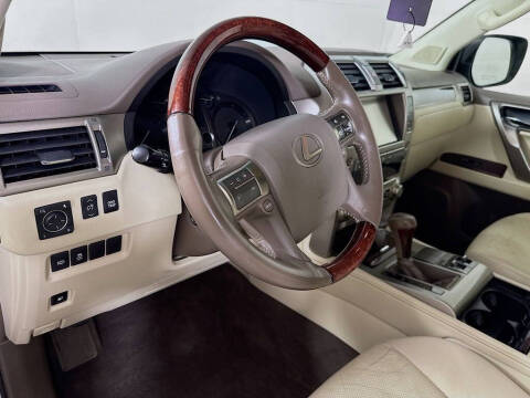 2017 Lexus GX 460