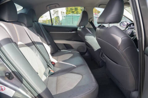 2020 Toyota Camry LE