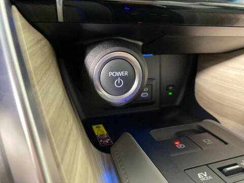 2023 Toyota Venza XLE