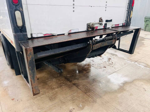 2004 Ford F-650 Super Duty