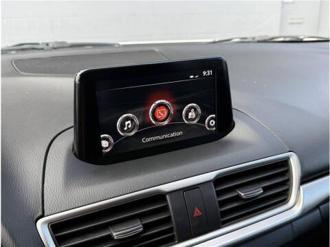 2017 Mazda MAZDA3 Touring 2.5