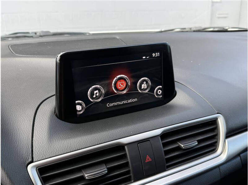 2017 Mazda MAZDA3 Touring 2.5