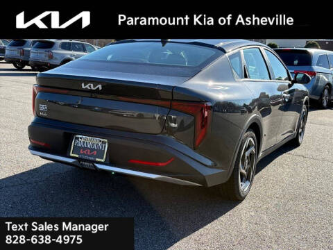 2025 Kia K4 EX