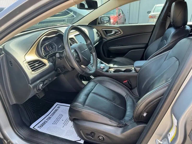 2015 Chrysler 200 C