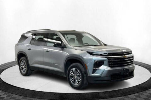 2025 Chevrolet Traverse LT