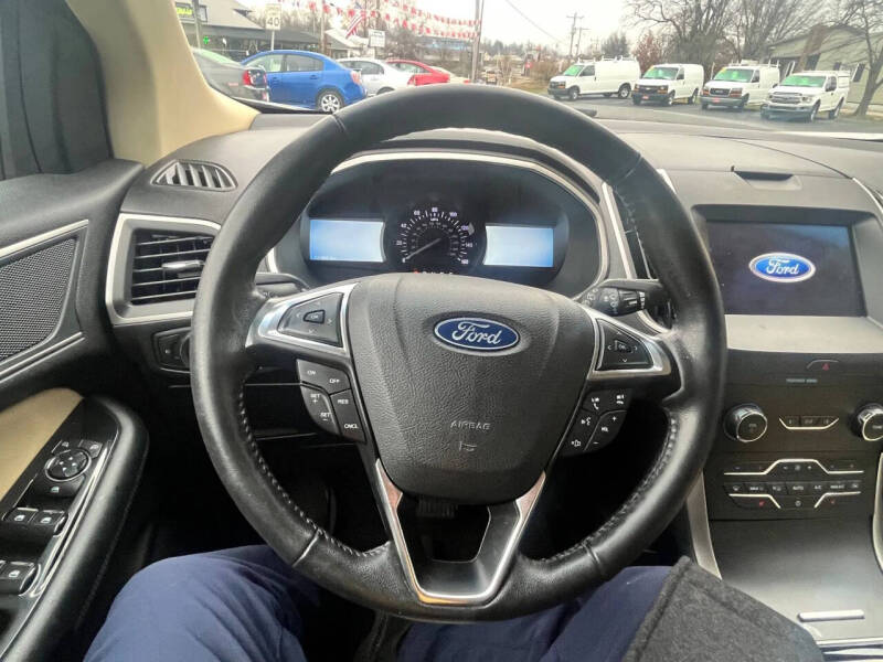 2019 Ford Edge SEL