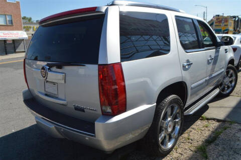 2013 Cadillac Escalade Luxury