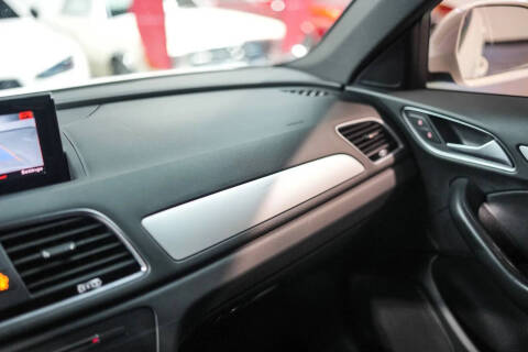 2017 Audi Q3 2.0T Premium